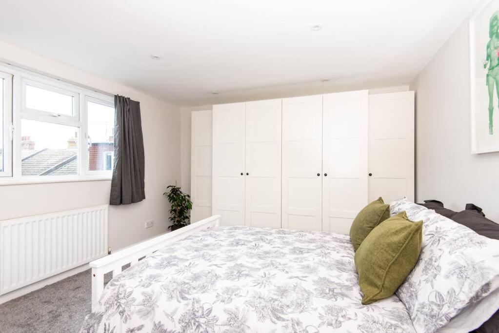 Villa Newly Renovated Victorian House With Free Parking Brighton Exterior foto